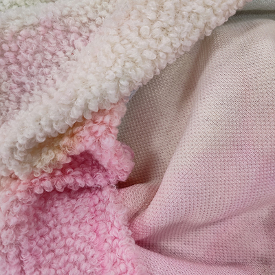 Le colorant Sherpa de lien tondent le tissu le polyester 100% de 280 GM/M coloré pour le Hoodie