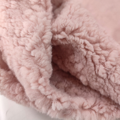 Tissu rose d'ouatine de Sherpa de polyester couverture épaisse chaude d'hiver de 445 GM/M