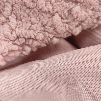 Tissu rose d'ouatine de Sherpa de polyester couverture épaisse chaude d'hiver de 445 GM/M
