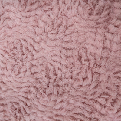 Le tissu rose de fourrure de Faux de polyester a tricoté 58/60" pour le lapin de fleur d'habillement