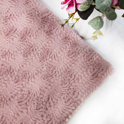 Le tissu rose de fourrure de Faux de polyester a tricoté 58/60" pour le lapin de fleur d'habillement