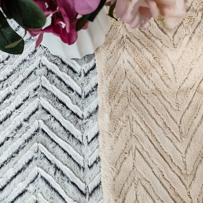 La chaîne 100% balayée de polyester de tissu de fourrure de Faux a tricoté l'ouatine de picovolte
