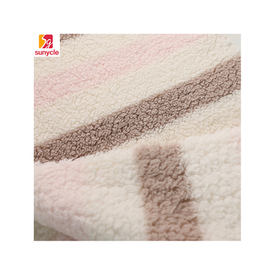 Tricotez le tissu 220gsm de velventine d'ouatine de peluche pour le sofa