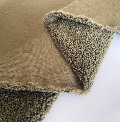 350gsm Teddy Sherpa Fabric 288F 150D pour l'hiver vêtx le tapis de tapisserie d'ameublement