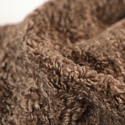 Le Faux Sherpa de couleur solide tondent le manteau extérieur de Teddy Bear 300gsm de tissu chaud