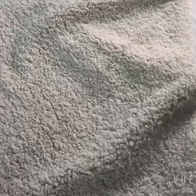 Le tissu lavable bouclé solide de Sherpa pour le manteau chaud d'hiver couvre le vêtement de Pillowslip