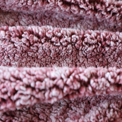 Dos 100% latéral simple de polyester bleu de Shu Velveteen Fabric 180gsm pour le manteau de pyjama