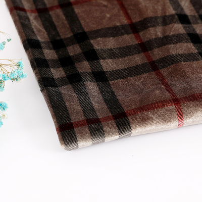 Le plaid de couleur de café a modelé le tissu 240gsm de velours pour le pantalon de rideau en Pillowslip