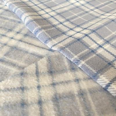 Le polyester le plaid que classique a imprimé le tissu mou superbe pour des chaussures vêtx Pillowslip