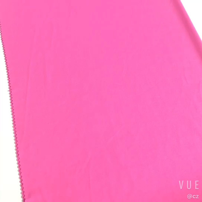 Le T-shirt simple tricotent la plaine rose du tissu de coton 100gsm