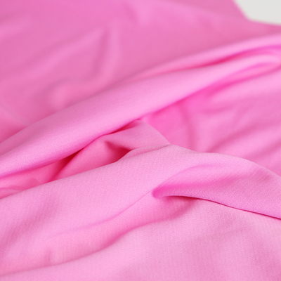 Le T-shirt simple tricotent la plaine rose du tissu de coton 100gsm