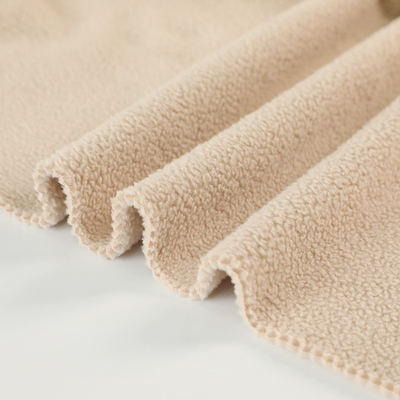 Tissu 350gsm 58&quot; 60&quot; d'ouatine de polyester du micro 100