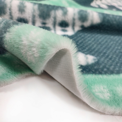 Matériel vert imprimé 330gsm 150D de fourrure de peluche de lapin faux